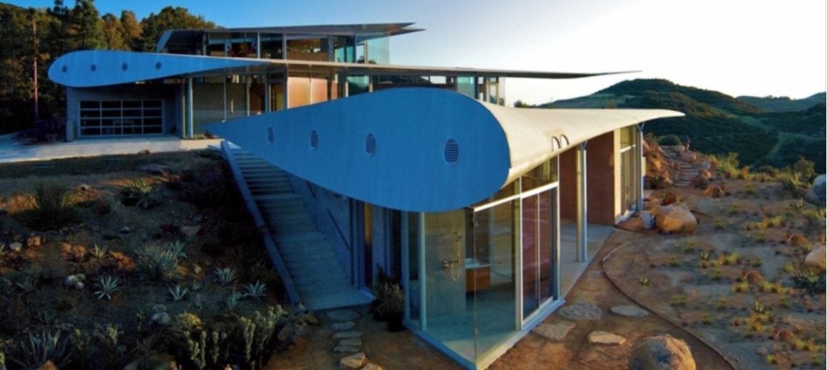 David Hertz 747 Winghouse in final form on Santa Monica Hill top